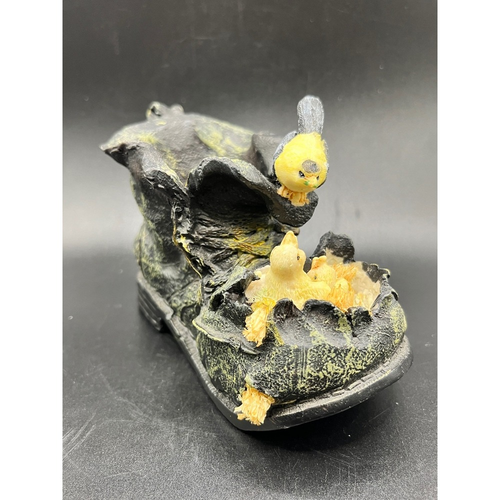 Resin Boot Planter Bird Nestlings Yellow Bird Home Decor Cottagecore